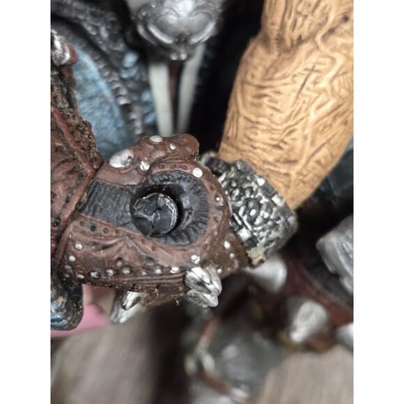 MCFARLANE TOYS SPAWN Series 17 Classic R3 Spawn V Action Figure - Picture 6 of 9